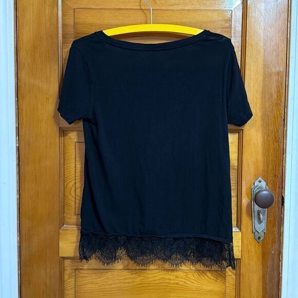 J. Crew Black Tee Shirt Lace Hem Women’s US Extra Small - Picture 3 of 4
